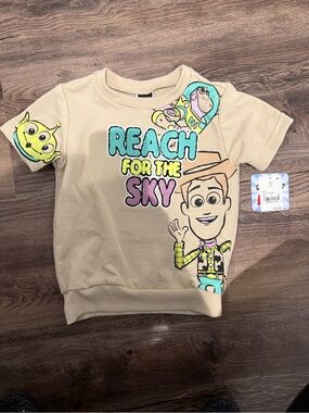 Disney Beige 'Reach for the Sky' Toy Story Short Sleeve Tee